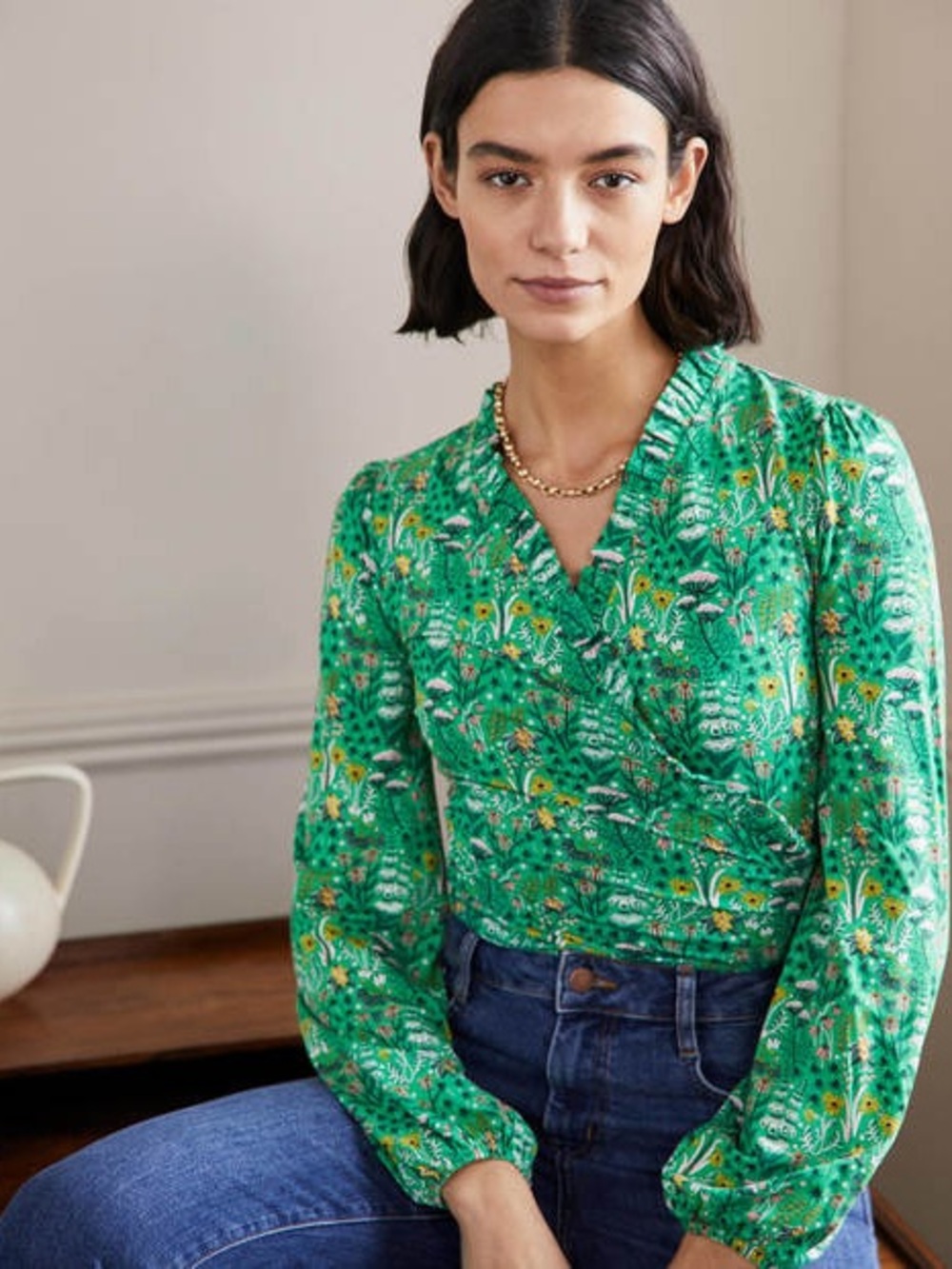 Boden Frill Wrap V Neck Top in Green Floral Size 10